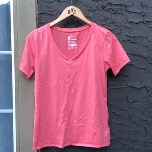 Nike | Women’s Dri-Fit V-neck